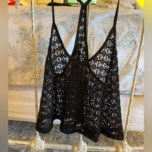 VS Pink crochet tank top